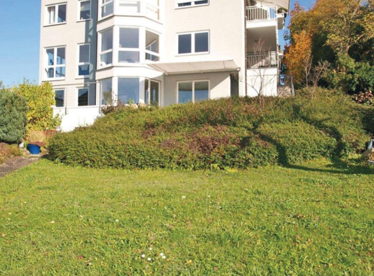 Hausansicht vom Garten