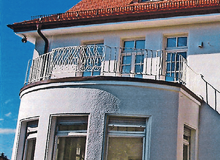 Wunderschöne, großzügige Jugendstil-Villa in Villenensemble, Bestlage von Stuttgart-Gänsheide mit Aussicht.