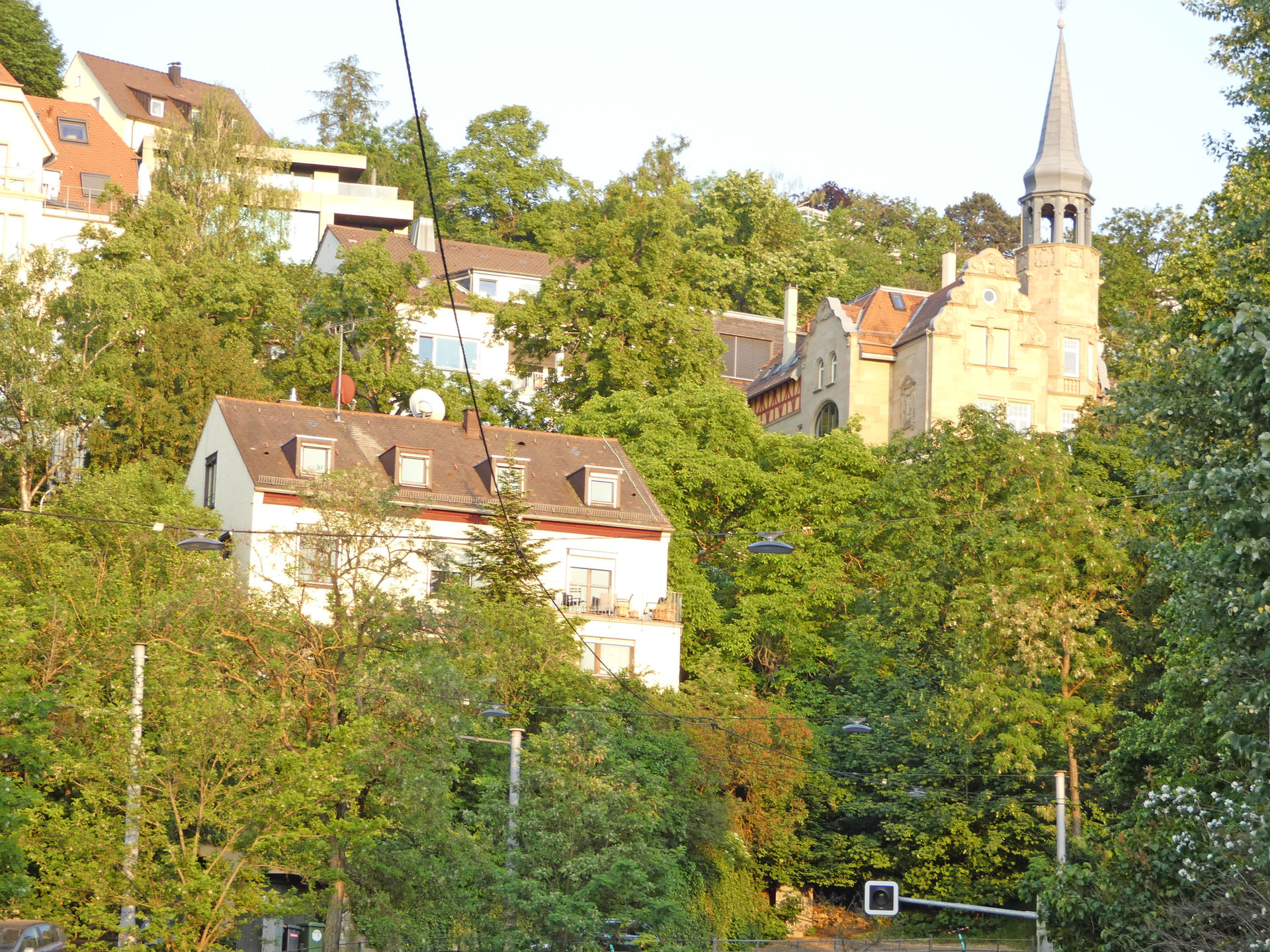 Ein interessantes, seltenes und vielseitiges Kaufangebot! Großzügiges, familiengerechtes in Stuttgart