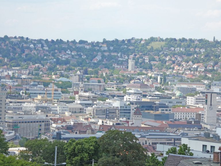 Ein interessantes, seltenes und vielseitiges Kaufangebot! Großzügiges, familiengerechtes in Stuttgart