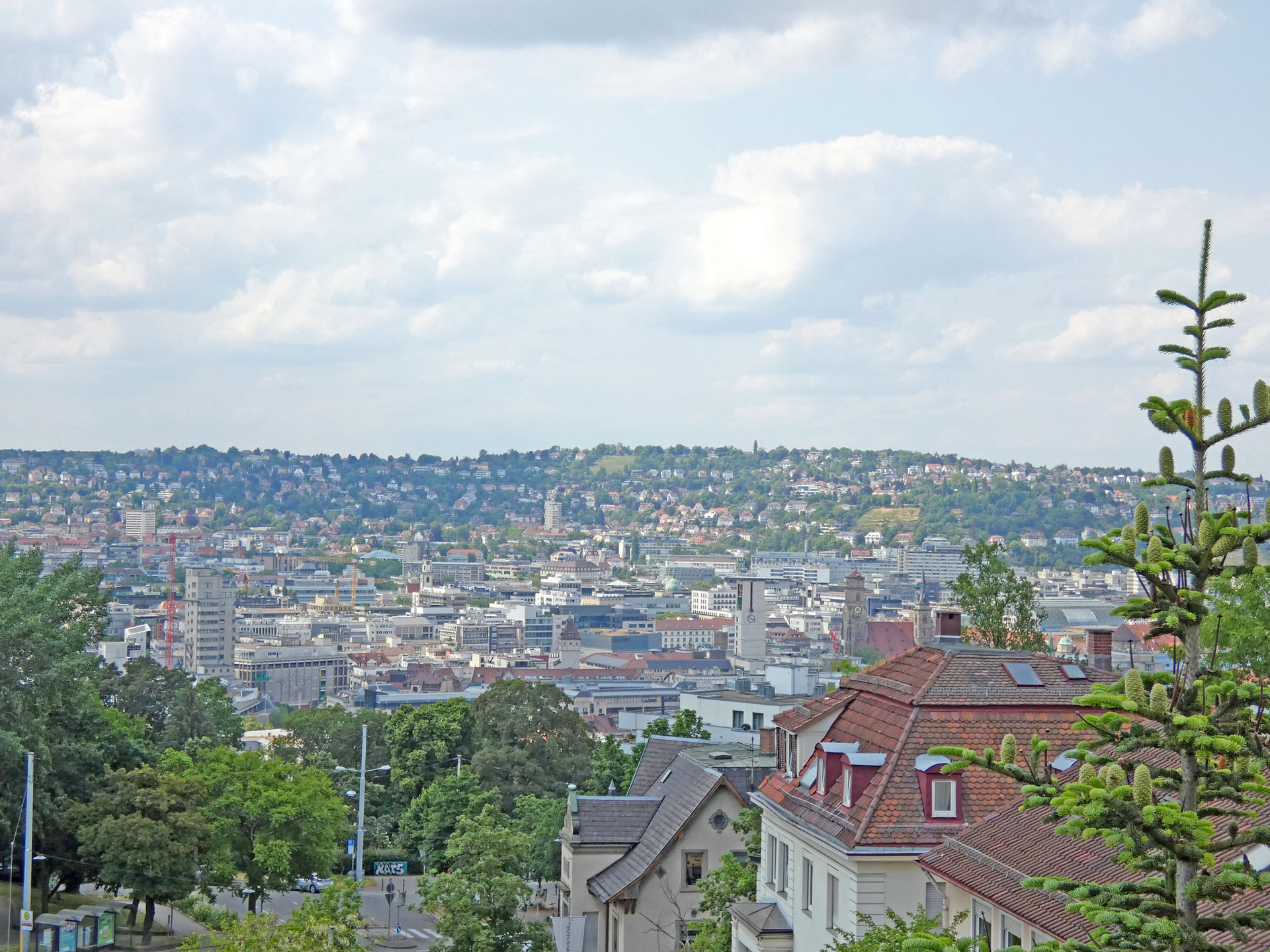 Ein interessantes, seltenes und vielseitiges Kaufangebot! Großzügiges, familiengerechtes in Stuttgart
