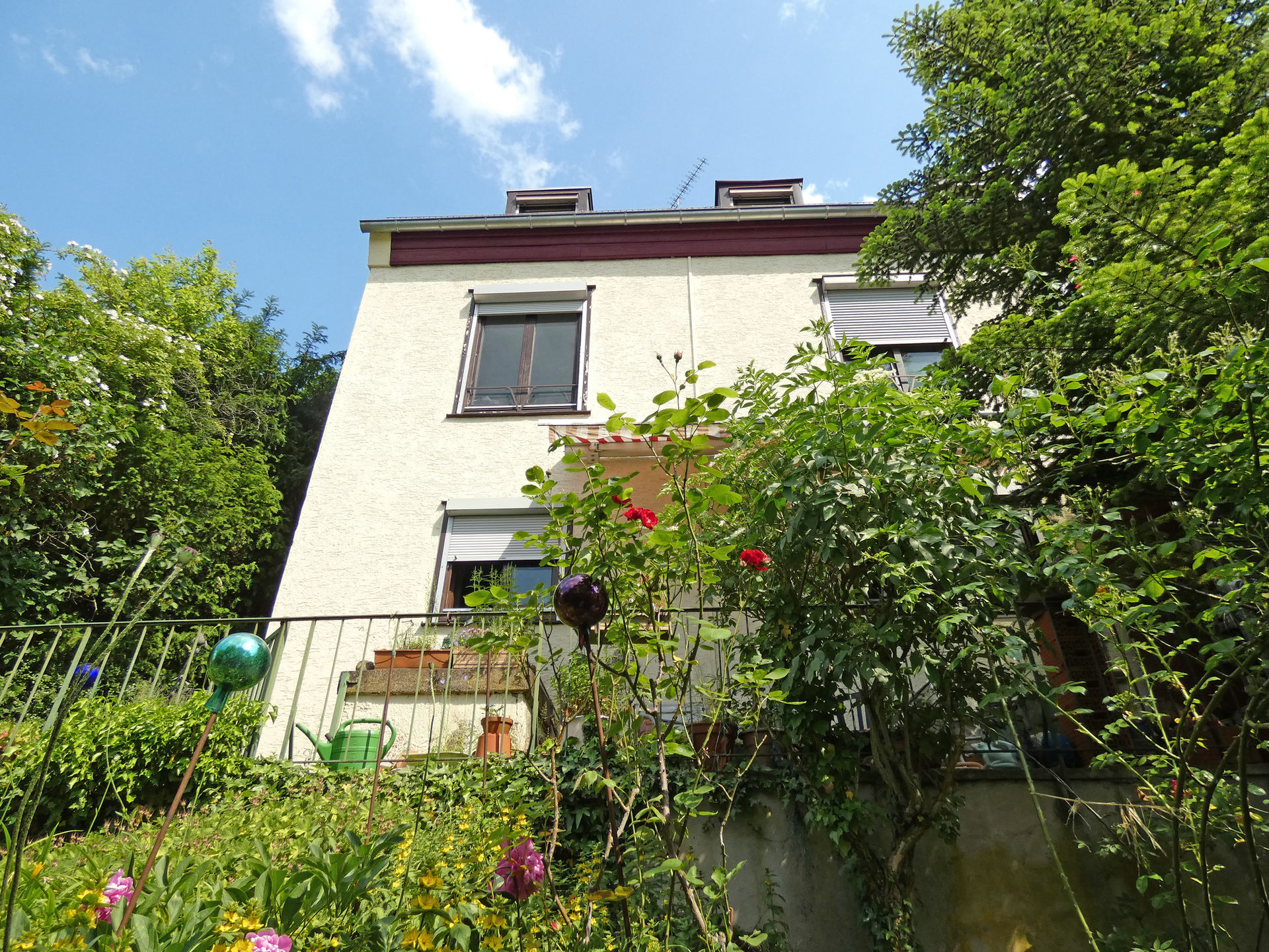 Ein interessantes, seltenes und vielseitiges Kaufangebot! Großzügiges, familiengerechtes in Stuttgart