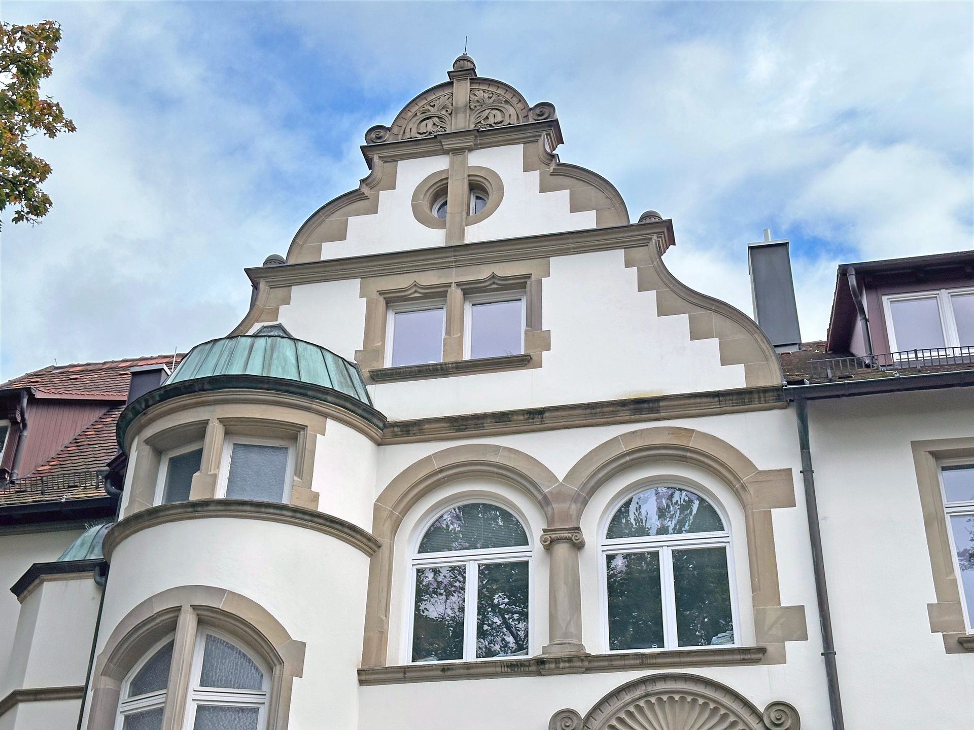 Denkmalgeschützte, vielseitige Jugenstilvilla in Bestlage mit Traumblick, S-Süd (Nähe in Stuttgart
