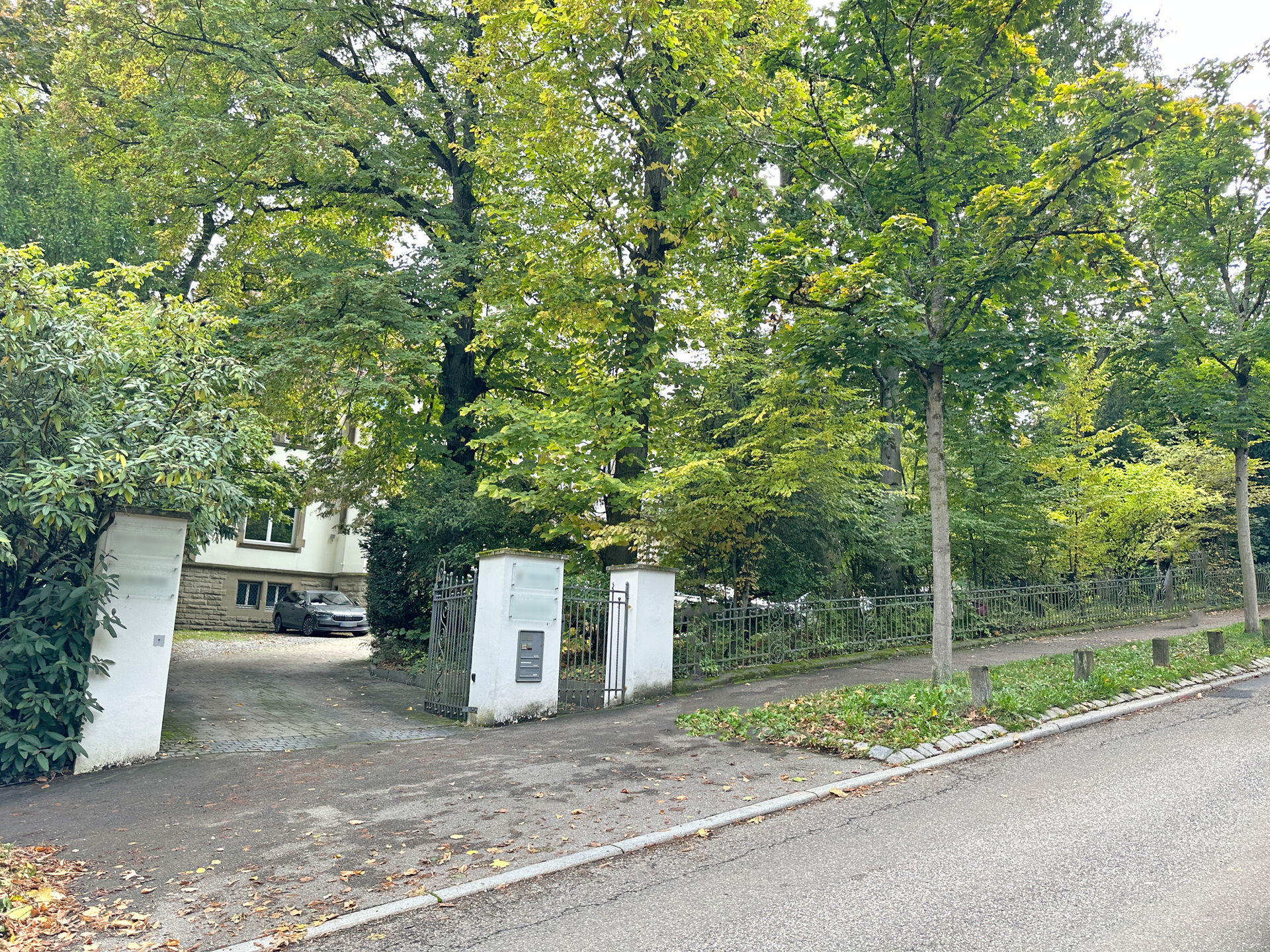 Denkmalgeschützte, vielseitige Jugenstilvilla in Bestlage mit Traumblick, S-Süd (Nähe in Stuttgart